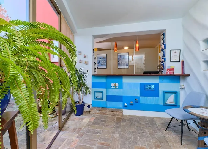 Mare Mare 4*