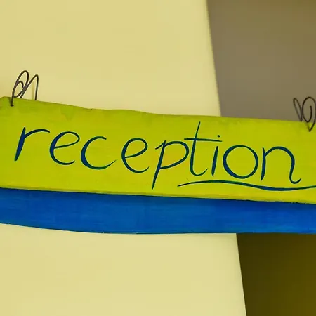 Mare Mare בית הארחה 4*